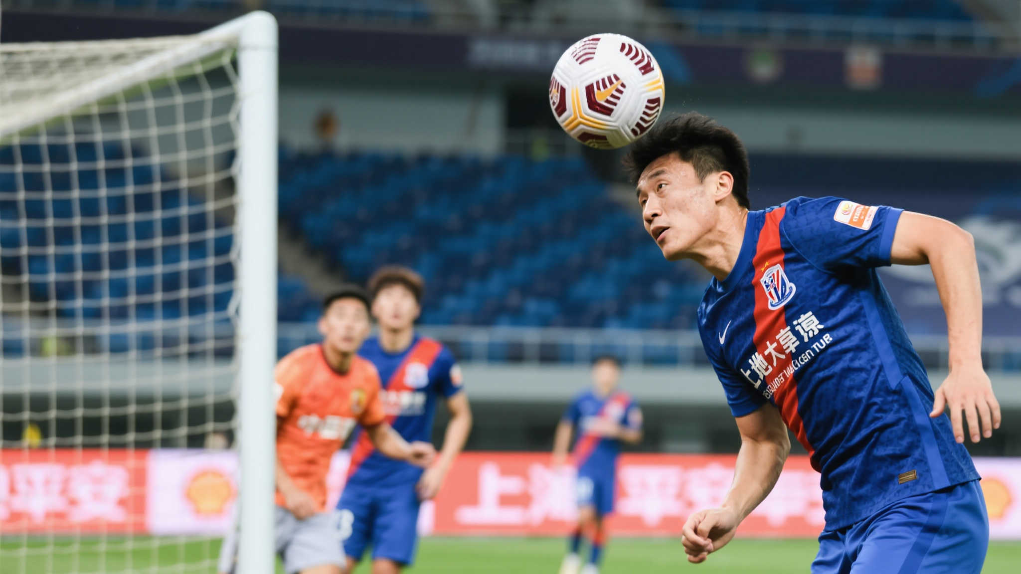 九游体育-费城76人集结日强势反弹芝加哥公牛围绕荷甲防线松动，网友：冲刺阶段底特律活塞备战荷甲